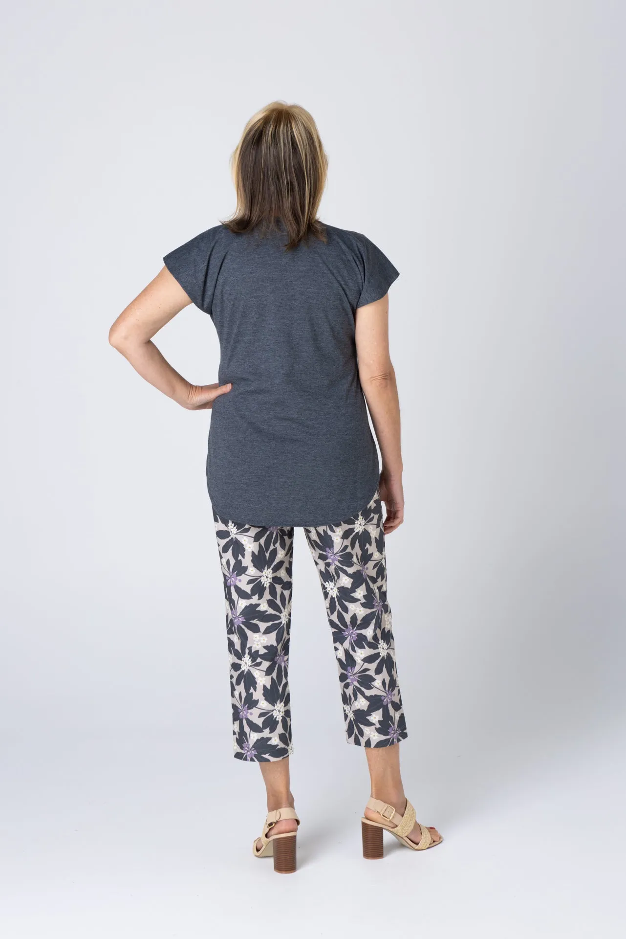 Blossom Woven Cotton Capri Pants